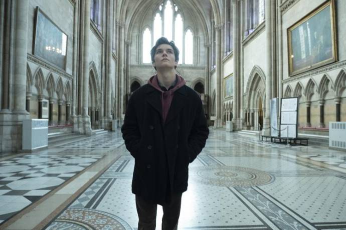 Fionn Whitehead (Adam)