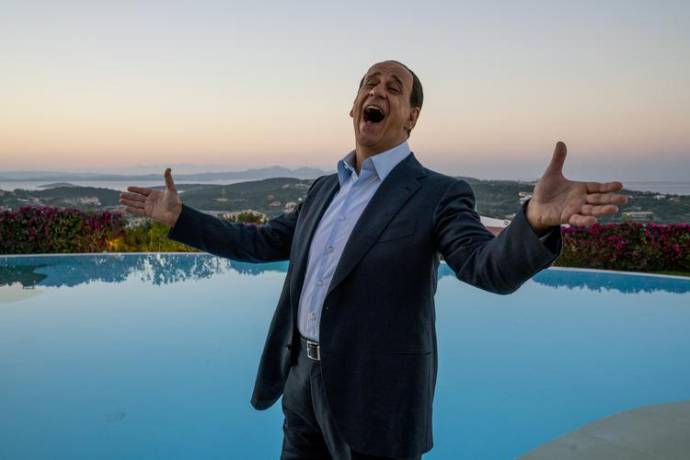 Toni Servillo (Silvio Berlusconi) in Loro