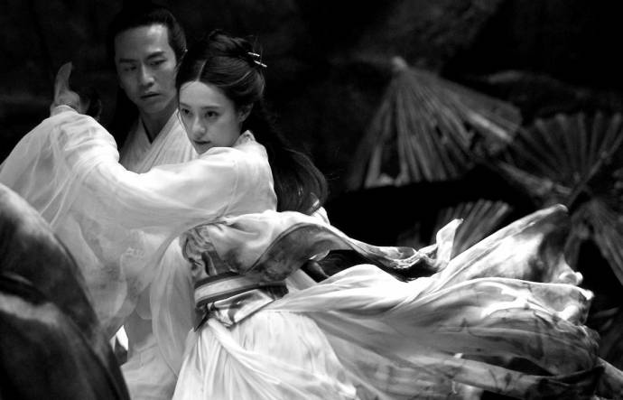 Chao Deng (Jing Zhou / Zi Yu) en Li Sun (Xiao Ai) in Shadow