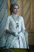 Michelle Pfeiffer in Maleficent 2 Michelle Pfeiffer in Maleficent 2