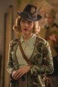 Scarlett Johansson in Jojo Rabbit Scarlett Johansson in Jojo Rabbit