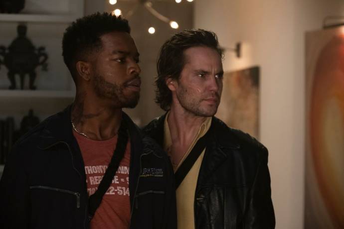 Stephan James en Taylor Kitsch in 21 Bridges