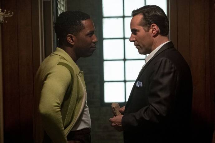 Leslie Odom Jr. en Alessandro Nivola (Richard 'Dickie' Moltisanti)