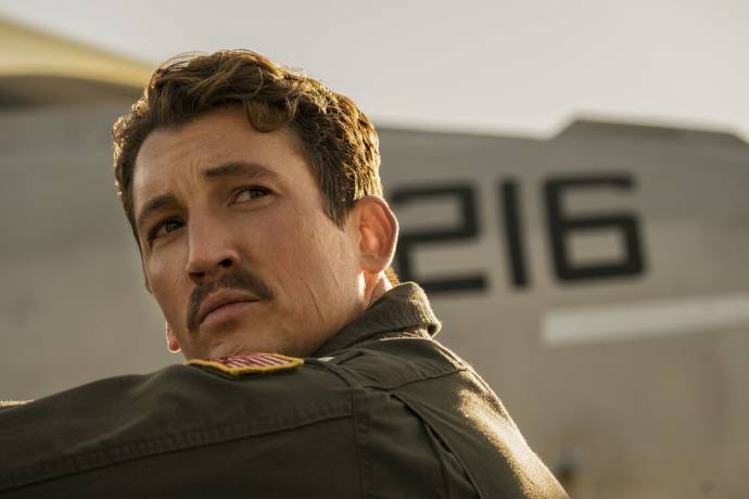 Miles Teller (Bradley Bradshaw)
