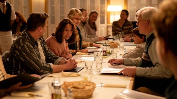 Anders W. Berthelsen (Vagn), Sofie Gråbøl (Inger), Lene Maria Christensen (Ellen) en Søren Malling (Andreas)