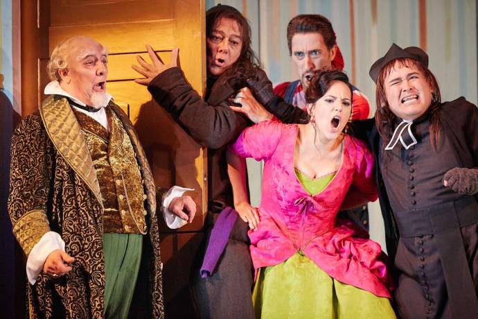 ROH 22/23: Il barbiere di Siviglia filmstill