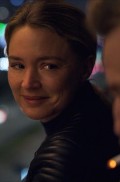 Virginie Efira in Revoir Paris