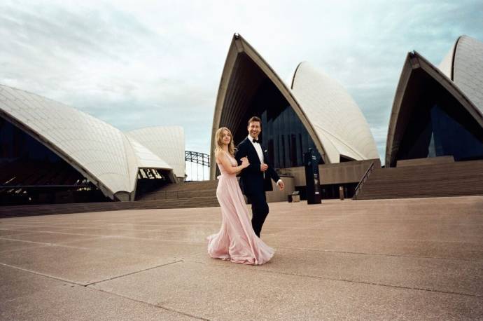 Sydney Sweeney (Bea) en Glen Powell Jr. (Ben)