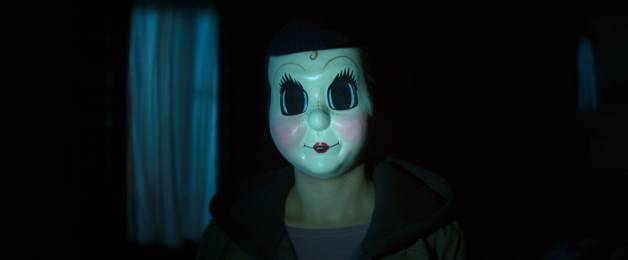 The Strangers: Chapter 1