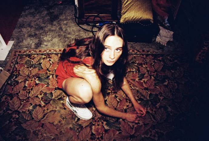 Saura Lightfoot-Leon (Maria (as Saura Lightfoot Leon))