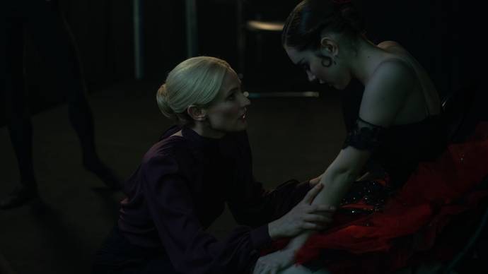 Diane Kruger (Tatiyana Volkova) en Talia Ryder (Joy Womack) in Joika