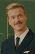 Albrecht Schuch in Peacock