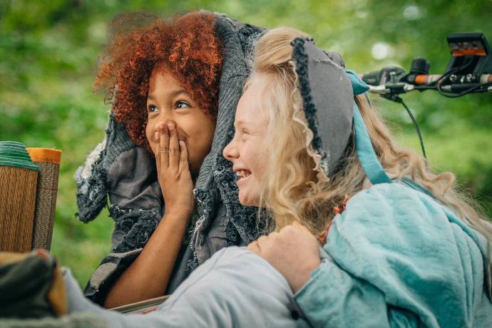 Ivy Faulborn en Romy Heere