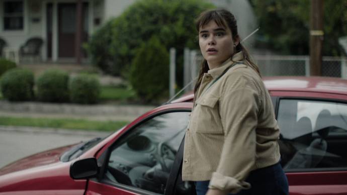 Barbie Ferreira (Lily Trevino)