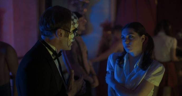 Anamaria Vartolomei (Natalia) in Traffic