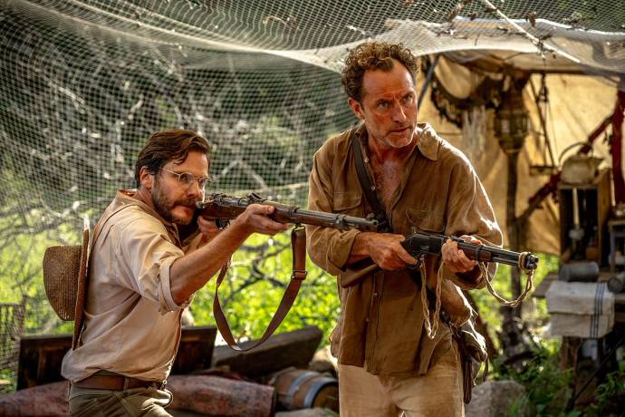 Daniel Brühl (Heinz (as Daniel Bruehl)) en Jude Law (Ritter)