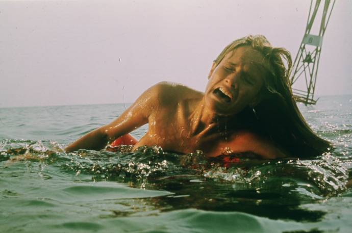 Susan Backlinie (Christine 'Chrissie' Watkins)