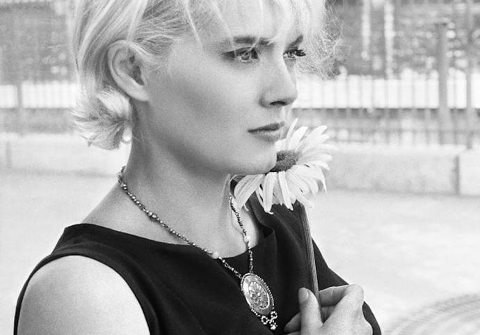 Corinne Marchand (Florence, 'Cléo Victoire')