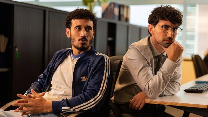 Nesim El Ahmadi en Sinan Eroglu (Emre)