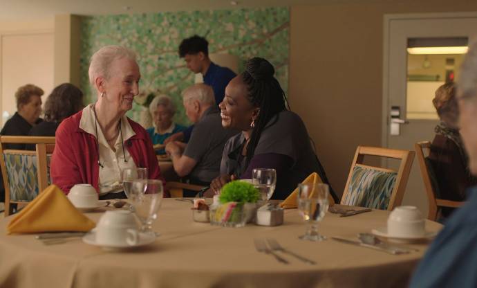 Kathleen Chalfant (Ruth) en Carolyn Michelle (Vanessa                                
                                (as Carolyn Michelle Smith))