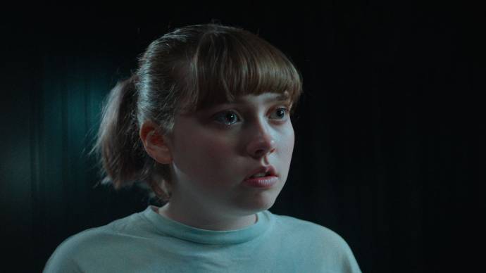Liv Elvira Kippersund Larsson (Mina)