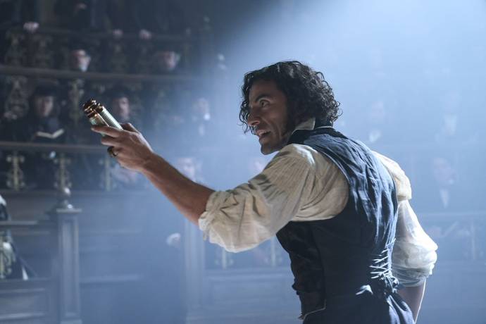 Oscar Isaac (Dr. Victor Frankenstein) in Frankenstein