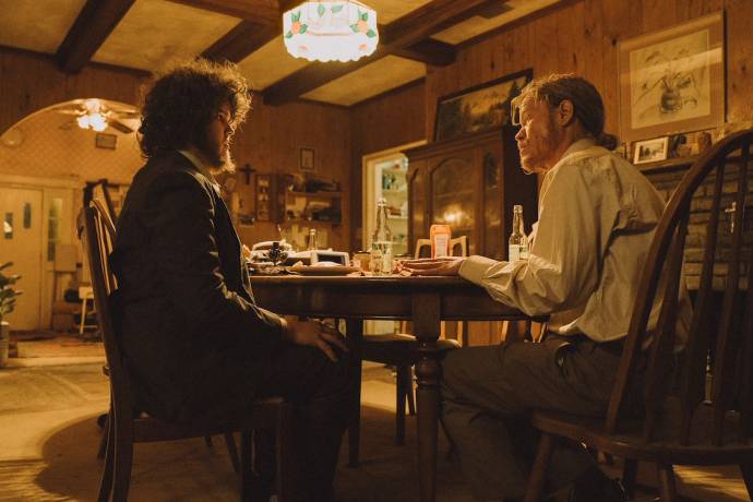 Aidan Delbis en Jesse Plemons