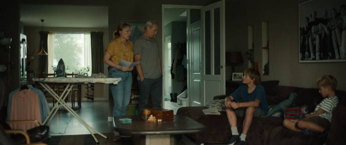 Hadewych Minis (Ella) en Bart de Wilde (Daan)