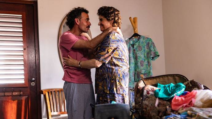 Tibor Lukács (Patrick) en Olga Zuiderhoek (Carina)