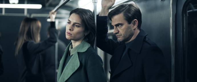 Sophie Mousel (Agata) en Lenn Kudrjawizki (Bernard)