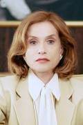Isabelle Huppert in La femme la plus riche du monde Isabelle Huppert in La femme la plus riche du monde