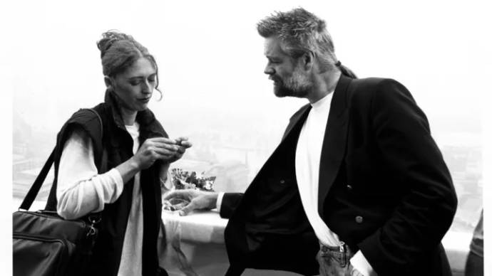 Dela Maria Vaags (Loes van Moorsel) en Kamaran Abdalla (Derek van Romondt)