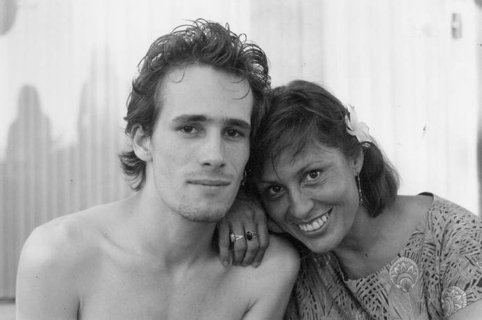 Jeff Buckley (Self) en Mary Guibert (Self)