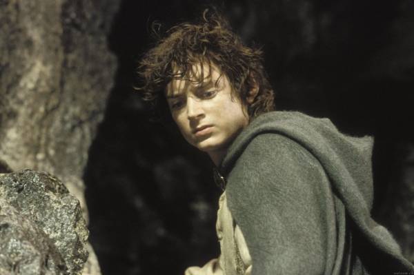 Elijah Wood (Frodo) in The Lord of the Rings: The Return of the King (Extended)