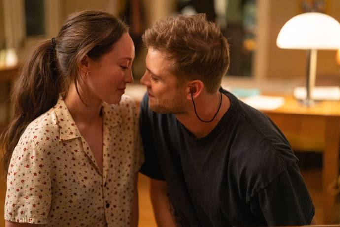 Havana Rose Liu (Ruthie) en Leo Woodall (Niki)