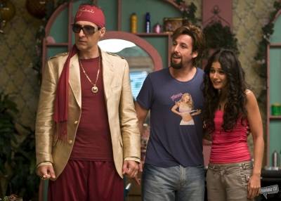 Emmanuelle Chriqui (Dalia), Adam Sandler (Zohan Dvir) en John Turturro (The Phantom)