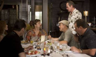 John Goodman (Julie 'Baby Feet' Balboni) en Tommy Lee Jones (Dave Robicheaux)