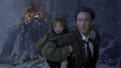 John Cusack (Jackson Curtis) en Morgan Lily (Lilly)