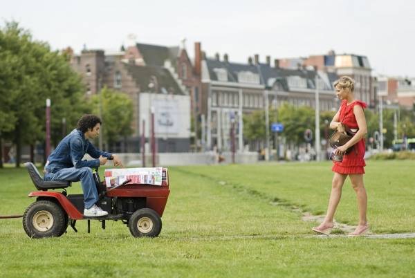 Achmed Akkabi en Sallie Harmsen