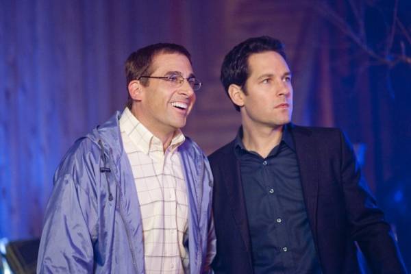 Steve Carell (Barry) en Paul Rudd (Tim Wagner) in Dinner for Schmucks