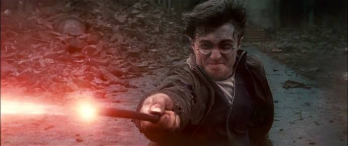 Daniel Radcliffe (Harry Potter) in Harry Potter and the Deathly Hallows: Part I