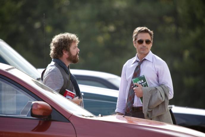 Robert Downey Jr. (Peter Highman) en Zach Galifianakis (Ethan Tremblay)