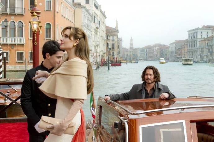 Johnny Depp (Frank Taylor) en Angelina Jolie (Elise) in The Tourist