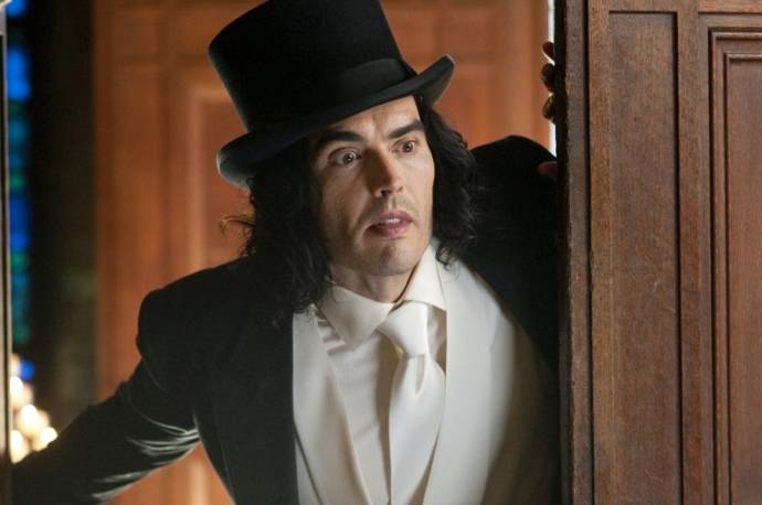 Russell Brand (Arthur Bach)