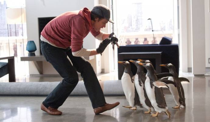 Jim Carrey (Tom Popper) in Mr. Popper's Penguins