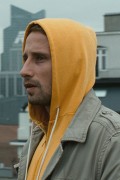 Matthias Schoenaerts in Pulsar