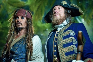 Johnny Depp en Geoffrey Rush in Pirates of the Caribbean: On Stranger Tides