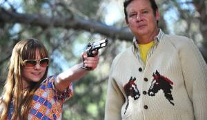 God Bless America: Tara Lynne Barr (Roxy) en Joel Murray (Frank) God Bless America: Tara Lynne Barr (Roxy) en Joel Murray (Frank)