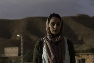 Hania Amar in Until the Birds Return