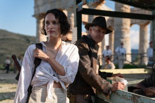 Phoebe Waller-Bridge en Harrison Ford in Indiana Jones and the Dial of Destiny